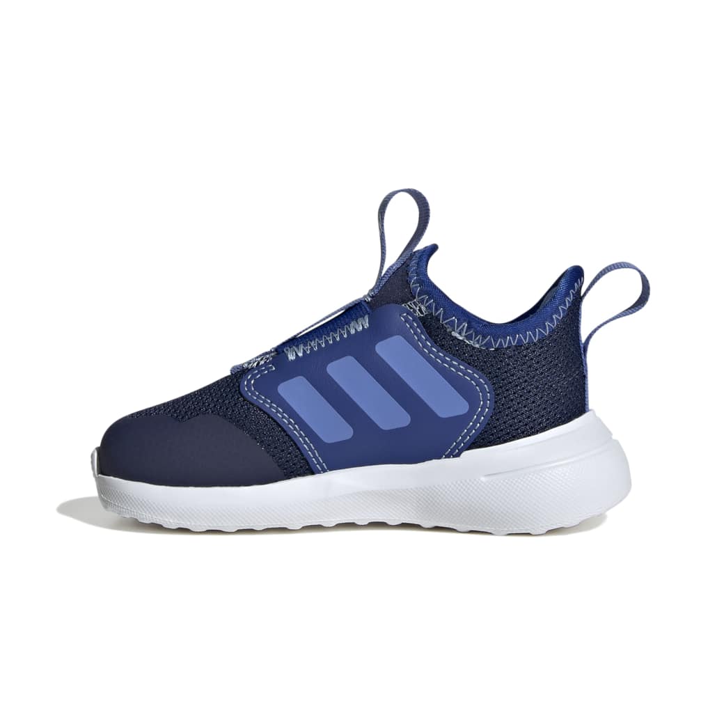 Tênis infantil masculino Adidas Tensaur Comfort azul marinho vista medial com detalhes em mesh e fechamento em velcro